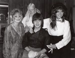 Rick Derringer with Edgar Winter, Lorna Luft and Bebe Buelle 1981, NY.jpg